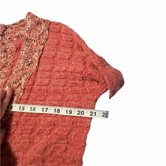 Free People Chunky Knit V Neck Button Front Dark Peach Cardigan Sz XS - Picture 9 of 10